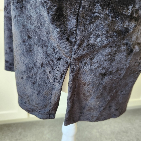 Michael Stars Velvet Velour V- Neck Tee Shirt Short Sleeve Black Extra Small XS - Picture 7 of 11